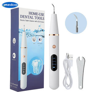 Irrigador Bucal Eléctrico Medco con Pantalla LED Recargable para Eliminar el Sarro y la Placa - Product Image 2