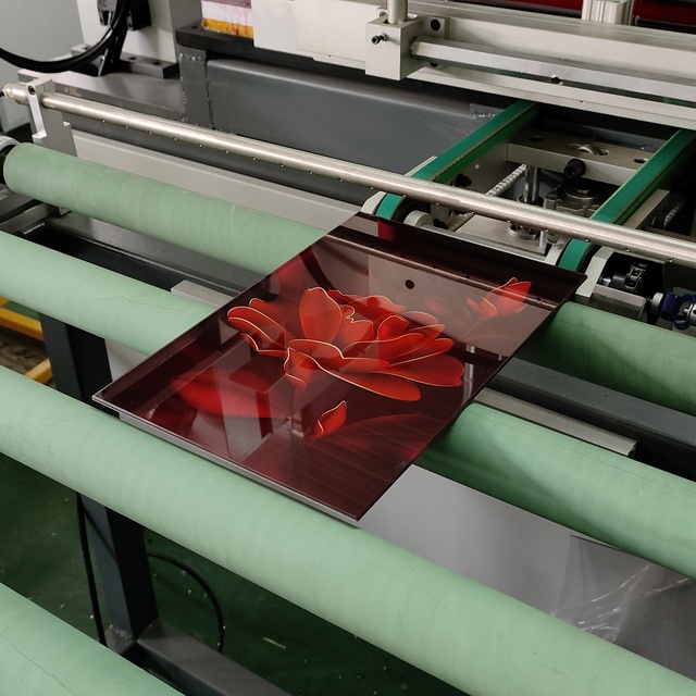 Custom Pattern Flat Glass Decorative Tempered Panel with UV Printed Digital Flower Design for Kitchen Application