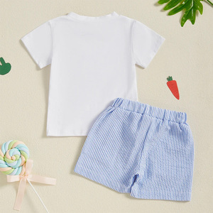 Set Estivo per Bambino con Ricamo Coniglio e Camion di Pasqua, Pantaloncini a Righe Blu e Bianche, 100% Cotone, Abbigliamento per Bambini all'Ingrosso - Product Image 2