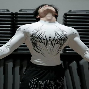 XIANGYU Camisetas Deportivas de Compresión Personalizables, Proveedores de Camisetas Sublimadas de Alta Calidad para Hombre - Product Image 4