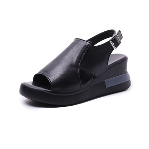 Nouvelles sandales d'été 2026 pour femmes avec talon compensé en cuir souple, design bec de poisson, chaussures à semelle éponge surélevée et semelle épaisse - Product Image 2