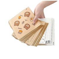 Emballage jetable pour petit-déjeuner, emballage pour sandwich, papier laminé résistant à la graisse, emballage triangulaire pour hamburger, motif ours de dessin animé