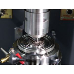 3K เส้นใย<span class=keywords><strong>ค</strong></span>าร์บอนไฟเบอร์แรงเสียดทานสำหรับ<span class=keywords><strong>รถยนต์</strong></span>ระบบ<span class=keywords><strong>ค</strong></span><span class=keywords><strong>ลั</strong></span>ทช์และเครื่องจักรวิศวกรรมเบรกทนต่ออุณหภูมิสูง - Product Image 5