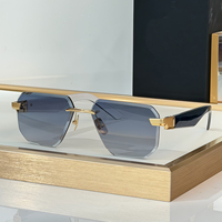 Lunettes de soleil de luxe pour hommes, design universel, monture carrée en métal, style vintage, lunettes de vue haut de gamme, réutilisables, polarisées