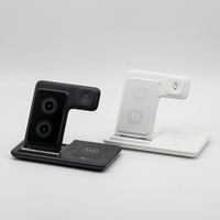 Station de charge de bureau pliable sans fil 3-en-1 à charge rapide 15W pour l'utilisation du téléphone