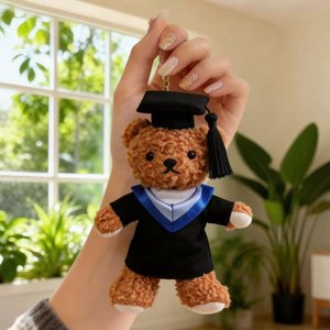 Regalo Significativo: Pequeño Oso de Peluche con Llavero de Toga de Graduación Colorida, Colgante de Peluche para Bolsos, para Amigos - Product Image 2