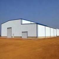 Entrepôt préfabriqué en structure acier multi-aisles moderne et personnalisable, abri de stockage écologique certifié ISO, résistant au vent et à la neige