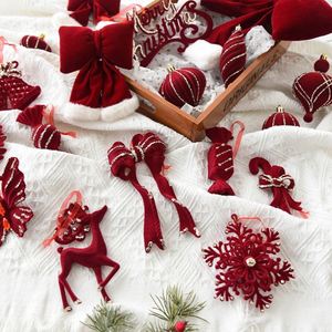 Nouveau pendentif en forme de cerf floqué rouge, élégante décoration de Noël à suspendre aux fenêtres - Product Image 2