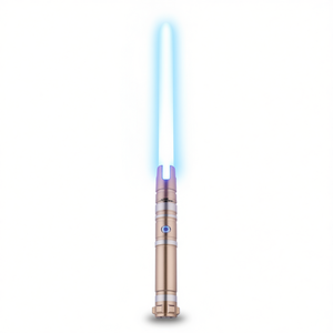 Sable de Luz Recargable para Duelos, 41 Pulgadas, 12 Colores RGB, Sonido Silencioso, Iluminación para Fiestas, Modelo D0100HA8F9A - Product Image 1