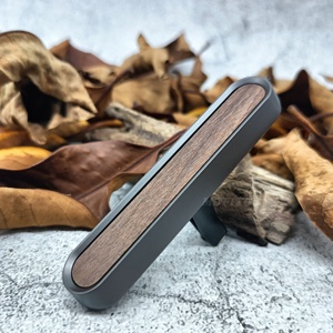Ambientador de coche de larga duración, aroma artesanal de madera, fragancia de lujo para coche, perfume para coche, difusor de madera para coche, <span class=keywords><strong>clip</strong></span> para ventilación. - Product Image 2