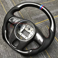 Volant en cuir de fibre de carbone pour Kia Forte Cerato Volant personnalisé