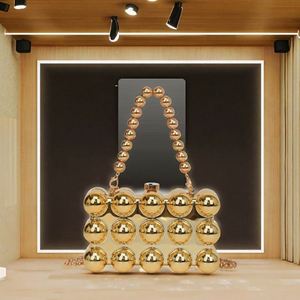 Sac fourre-tout en cuir vintage rétro pour femme de grande capacité, design de niche avec texture polyvalente, couleur unie, sac à main de soirée - Product Image 2