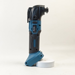 Outil oscillant multifonction sans fil <span class=keywords><strong>Makita</strong></span> DTM51 type <span class=keywords><strong>18V</strong></span>, changement rapide, lumière LED, coupe haute efficacité - Product Image 2