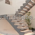 Marches d'escalier intérieures en plaque de bois en verre trempé moderne et durable Escaliers flottants droits en bois économiques pour appartements