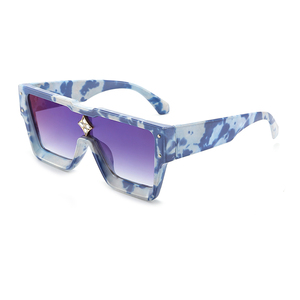 Nouvelles lunettes de soleil tendance pour femmes, style carré, monture large, dessus plat, design monobloc, en stock - Product Image 3