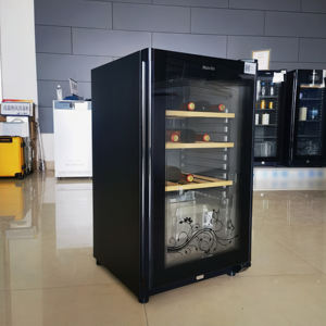 Mini-réfrigérateur Unitech 168L à porte vitrée, pour bière et boissons, température unique, noir, 4 étagères - Product Image 1