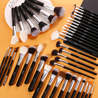 BEILI pinceaux de maquillage pour le visage de luxe végétalien logo argent mélangeur de haute qualité ensemble de beauté correcteur de marque privée noir mat OEM
