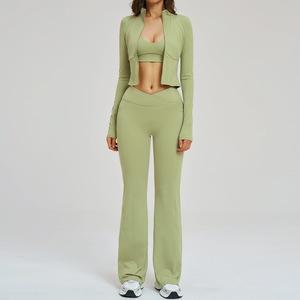 Ensemble <span class=keywords><strong>de</strong></span> vêtements <span class=keywords><strong>de</strong></span> sport pour femmes, 3 pièces, personnalisé, vente en gros, fitness, yoga, tenue <span class=keywords><strong>de</strong></span> sport sans couture, sweat-shirt à manches longues, ensemble <span class=keywords><strong>de</strong></span> yoga - Product Image 5
