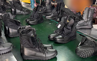Bottes de combat à lacets en cuir véritable avec semelle extérieure en caoutchouc antidérapante, doublure en mesh respirant et semelle intermédiaire en EVA résistante à l'abrasion