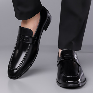 Mocassins en cuir véritable pour hommes, à bout pointu, à enfiler, chaussures de bureau et de carrière, semelle souple en caoutchouc, couleur unie, chaussures habillées pour l'automne - Product Image 4