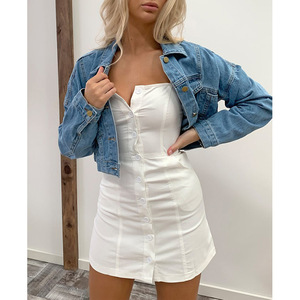 OEM Tùy Chỉnh Ánh Sáng Màu Xanh Cắt Denim Jeans Áo Khoác Cho Phụ Nữ Giản Dị Dài Tay Áo Thiết Kế Nhuộm Cho Mùa Thu - Product Image 6