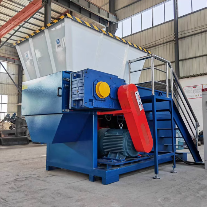High efficiency Hydraulic Double shaft Shredder