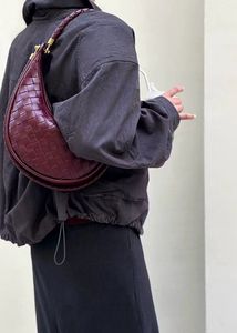 6032 # Fashion Lady Hobo-Taschen aus echtem Leder für Frauen Gewebte Halbmond-Umhängetaschen mit 2 Griffen Handtasche aus Guangzhou - Product Image 5