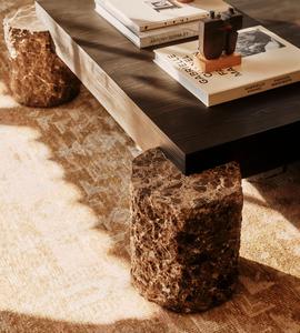 Mesa de Centro Cuadrada Personalizada con Tapa de Madera Oscura, Patas Cilíndricas de Piedra Natural Rústica, Estilo Wabi Sabi para Sala de Estar - Product Image 4