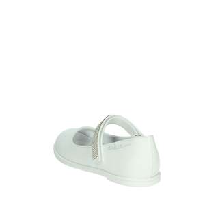 Zapatillas Planas Gaelle Junior Ballerine Blancas para Niñas con Correa de Pedrería - Product Image 2