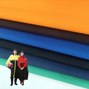 Tùy chỉnh màu sắc PU/PVC/Bạc/không thấm nước/Ripstop lớp phủ 210t 240T 260T 300t 320T <span class=keywords><strong>polyester</strong></span> <span class=keywords><strong>pongee</strong></span> vải cho áo khoác áo mưa - Product Image 4