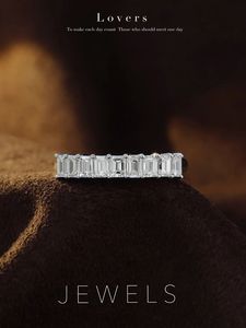 Xinfly Wholesale 18k White <b>Gold</b> Emerald Cut Diamond 1ct <b>Ring</b> - Product Image 2