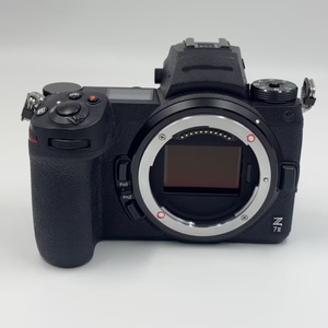 กล้องมิเรอร์เลสคุณภาพสูง มือสองแท้ รุ่น <span class=keywords><strong>Z7</strong></span> <span class=keywords><strong>II</strong></span> 4K 50MP ช่องใส่การ์ด XQD คู่ เซ็นเซอร์ CMOS พร้อมการรับประกัน 1 ปี - Product Image 1