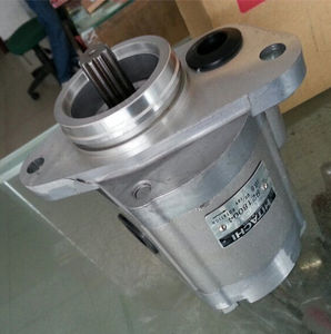 4255303 9218004 EX100-2 основной насос с шестеренкой - Product Image 1