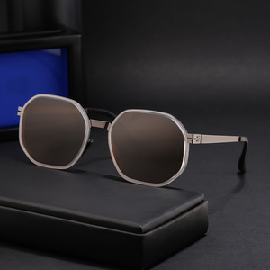 Gafas de sol polarizadas sin tornillos de estilo europeo americano hechas a medida para hombre, lentes TAC UV400, montura negra, estilo Instagram, para exteriores - Product Image 3