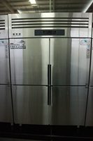 Congélateur commercial à six portes pour cuisine d'hôtel et bar