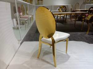 <span class=keywords><strong>Chaise</strong></span> de salle à manger ovale dorée de luxe - Cadre en acier inoxydable brillant avec siège en similicuir blanc pour hôtel/restaurant - Product Image 4