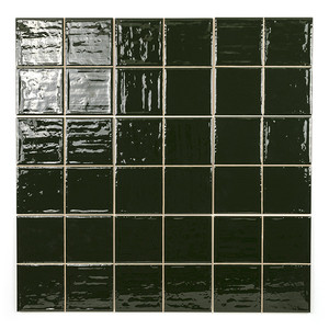 Loseta precortada Boston Verde Oscuro 20x20, tamaño 10x10 para uso en paredes y pisos - Product Image 2