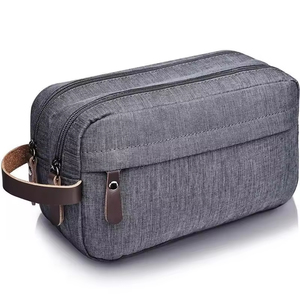 <span class=keywords><strong>Trousse</strong></span> <span class=keywords><strong>de</strong></span> <span class=keywords><strong>Toilette</strong></span> <span class=keywords><strong>de</strong></span> Voyage Suspendue Personnalisable avec Logo, <span class=keywords><strong>Grande</strong></span> Capacité, Noire, <span class=keywords><strong>pour</strong></span> Hommes – Idéale <span class=keywords><strong>pour</strong></span> la Gym et le Rasage – Sac <span class=keywords><strong>de</strong></span> Maquillage en Polyester – Vente Flash - Product Image 2