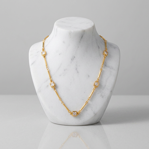 Collar de Cadena de Aleación de Zinc Chapado en Oro con Piedras Cuadradas de Circonia Corte Princesa, 18 Pulgadas, Diseño Geométrico Clásico - Product Image 1