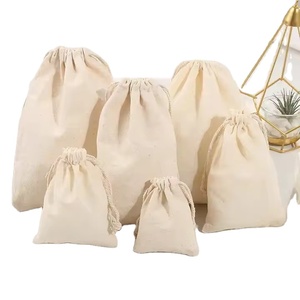 Sacs d'emballage en coton biologique écologiques en mousseline personnalisés avec cordon de serrage pour femmes, vente en gros - Product Image 1