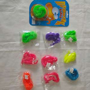 Divertido juguete de gusano mágico de felpa suave, Material de terileno de 30cm, 6 colores, magia novedosa para representaciones teatrales y máquinas expendedoras de magos - Product Image 1