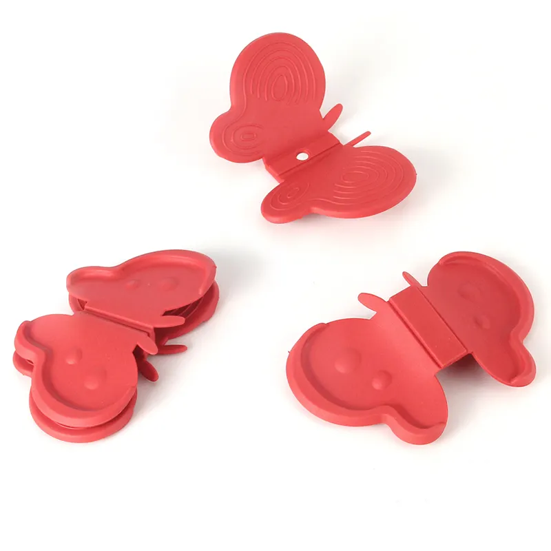 Portapiatti in Silicone resistente al calore personalizzato a forma di farfalla guanti da cucina portapiatti con magnete