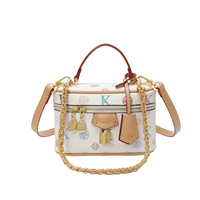 Haut de gamme luxueux classique décontracté fourre-tout sac à main fermeture à glissière en forme de boîte caractéristique à la mode chaîne