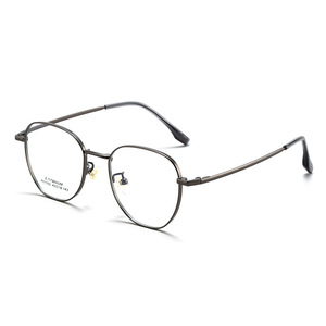 Monture de lunettes ovale en titane K61006, monture intégrale légère, unisexe, verres en résine, style professionnel et tendance - Product Image 1