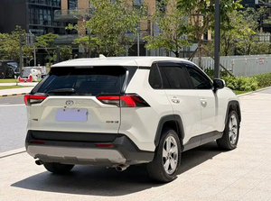 Offre Spéciale – Toyota <span class=keywords><strong>RAV4</strong></span> 2.0L CVT FWD Fashion PLUS Edition 2020 d'occasion, 5 portes, 5 places, SUV familial essence confortable pour les trajets urbains - Product Image 3