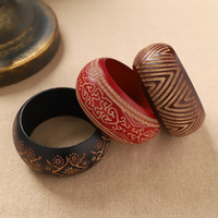 Gelang Kayu Ukir Lebar Bergaya Retro Wanita, Gaya Cina Baru, Niche-Chic, Motif Bunga Bergaya Etnik, Buatan Era Perang Negara-Negara