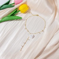 Collar de Cadena con Colgante de Aleación Vintage Super Fairy Flower, Diseño de Lujo Ligero, Largo, para Mujer