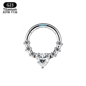 Anneau de nez en titane G23 en forme de cœur de 8 mm avec sertissage à griffes en zircon pour bijoux de piercing - Product Image 2