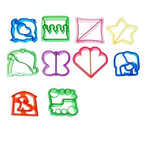 Fiambrera Accesorios para niños Lindos cortadores de sándwich de plástico con hojas Utensilios para cortar verduras y frutas - Product Image 5