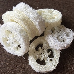 Portasapone Rotondo in Luffa all'Ingrosso, Eco-friendly, Fette di Spugna Luffa per la Produzione di Sapone - Product Image 6